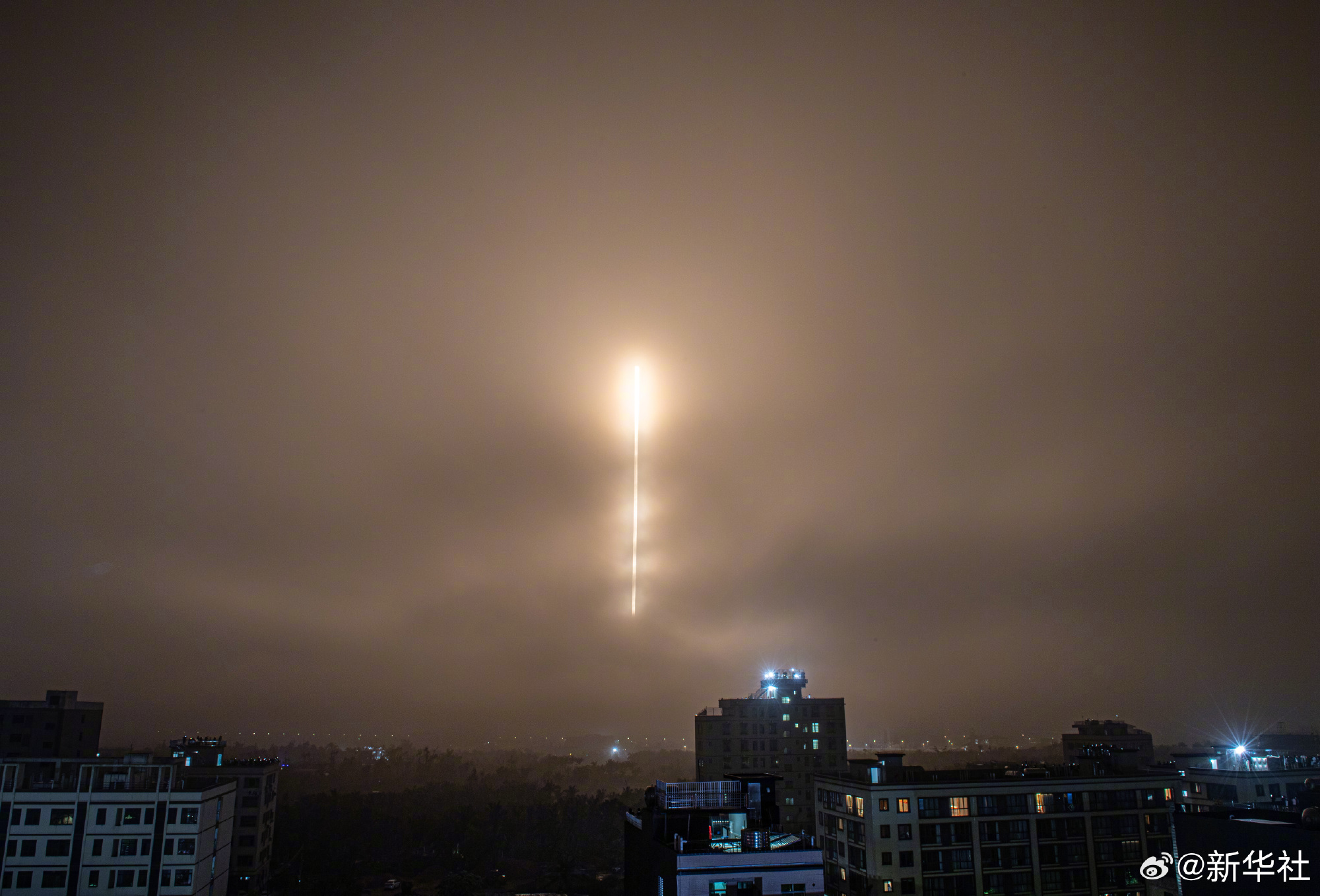 中国低轨卫星制造半导体供应商对比分析(图1)